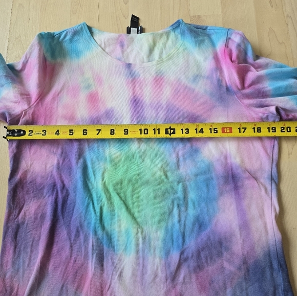 Eileen Fisher Tie Dye Short Sleeve Size Medium - Picture 5 of 8